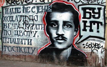 „Bunt!” Grafitti z cytatem z Principa we współczesnym Belgradzie