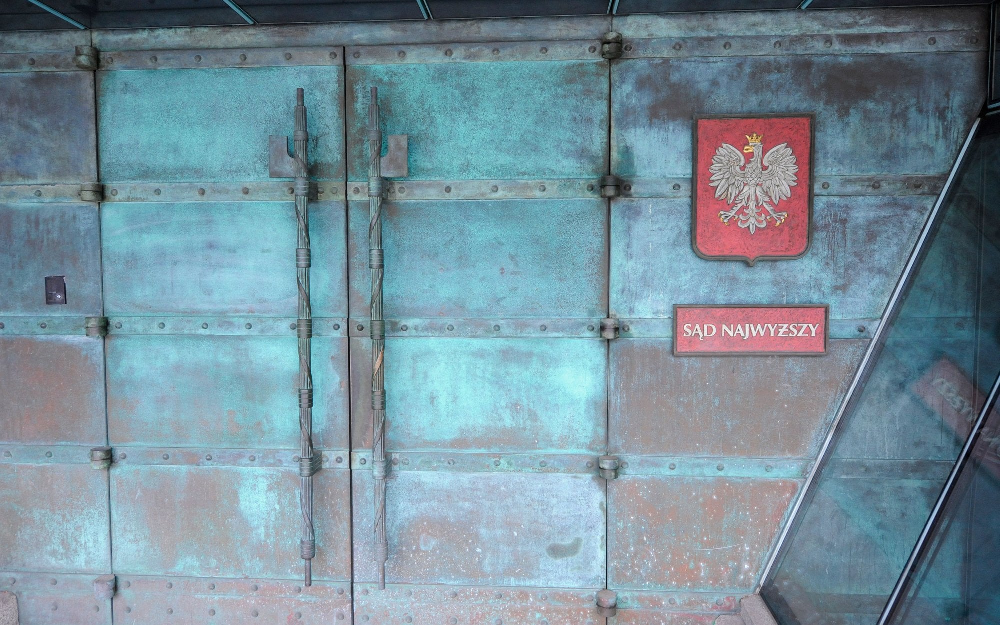 Skarżąc uchwałę wspólnoty mieszkaniowej, trzeba określić wartość sporu