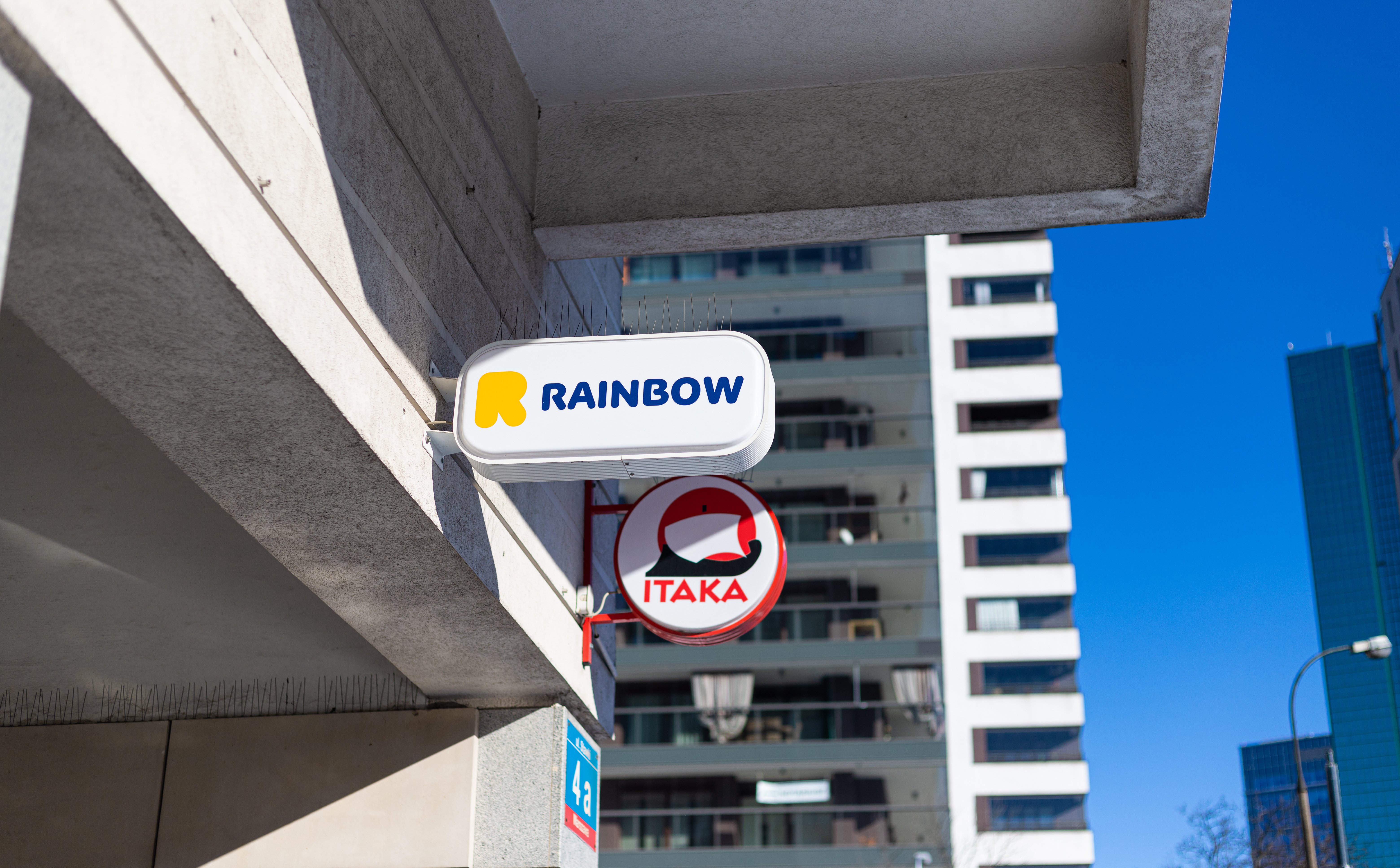 Rainbow Tours z rekordową wyceną od BM Pekao. Ile warte są jego akcje?