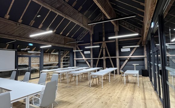 W Pałacu Kazimierzowskim na trzecim piętrze powstały sale konferencyjne i przestrzeń biurowa