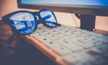 Prokuratura chce kary za usunięcie konta znajomej na Facebooku