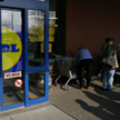 Sklepy w pandemii przyspieszają inwestycje