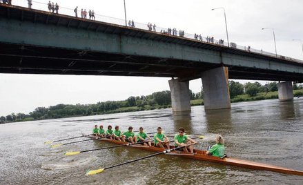 Tradycje sportowe Warszawskiego Towarzystwa Wioślarskiego, założonego 1878 r., kontynuują kolejne po