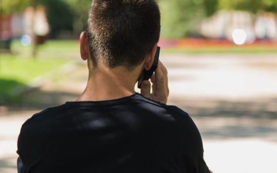 Stalkerzy często dręczą ofiary przy użyciu telefonu