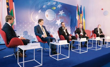 Prezesi trzech giełd i PZU uczestniczyli w debacie, na której ogłoszono start indeksu giełd Trójmorz