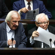 Prezes PiS Jarosław Kaczyński oraz wicemarszałek Sejmu Ryszard Terlecki na sali obrad Sejmu