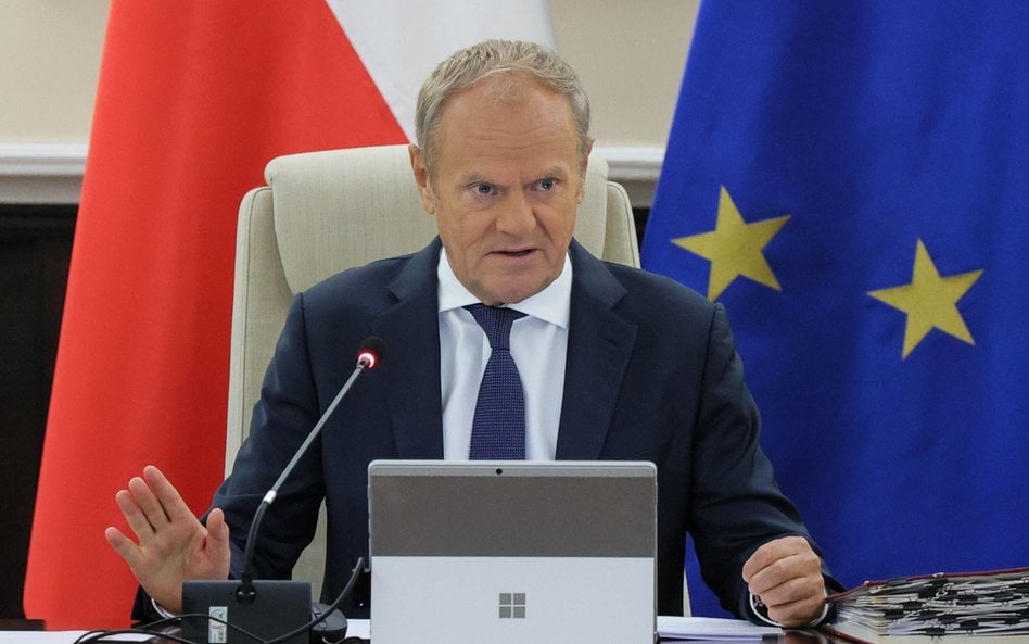 Premier Donald Tusk na posiedzeniu rządu.