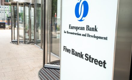 EBOR, który ma siedzibę w Londynie, zainwestował w ub.r. rekordowe 16,6 mld euro w 584 projekty w ró
