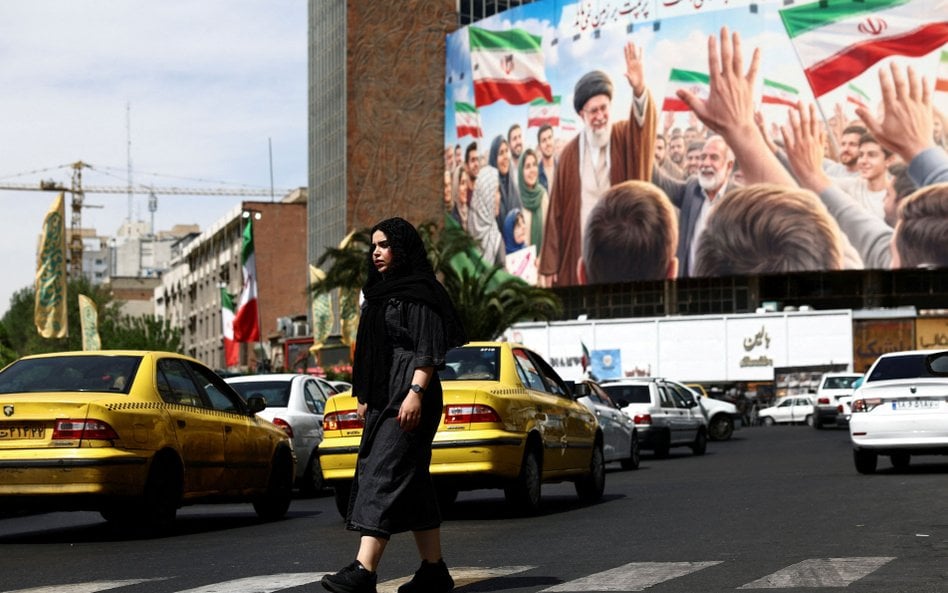 Życie w Teheranie wróciło do normy, ale Iran nadal żyje w cieniu groźby wznowienia wojny