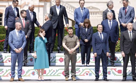 Na szczycie Europejskiej Wspólnoty Politycznej pojawił się Wołodymyr Zełenski