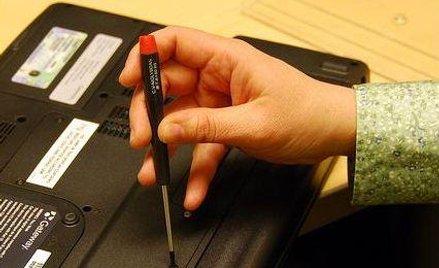 Zanika zawód informatyka