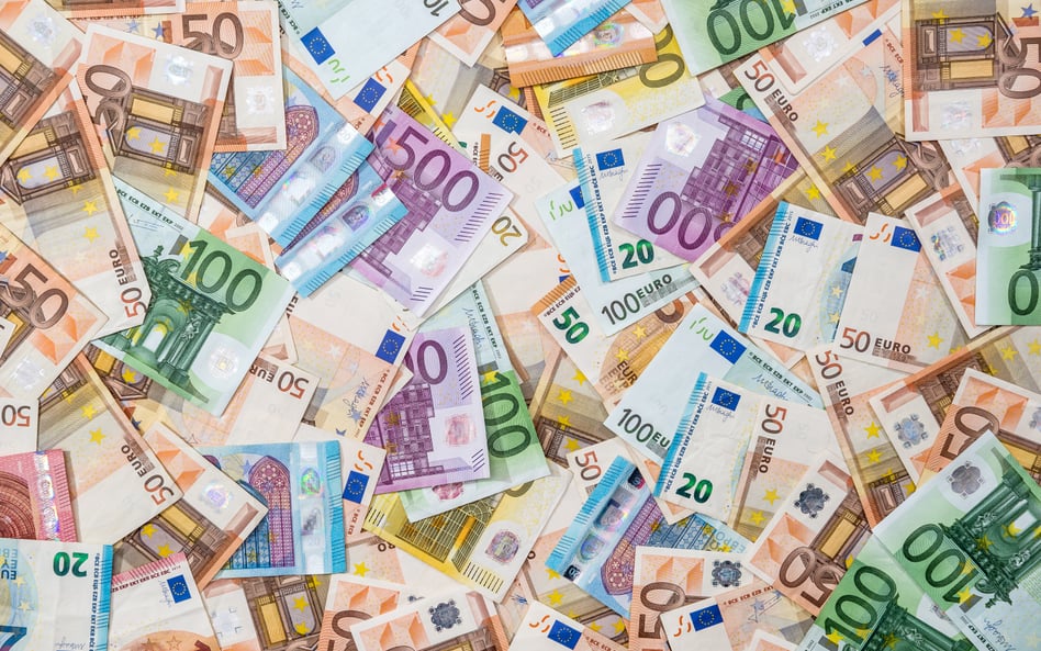 Projekt wspierany środkami unijnymi? Uważaj na płatności gotówkowe