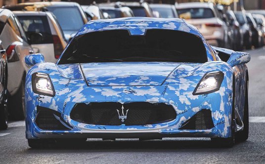 Maserati MC20 Carbrio