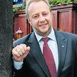 Marek Stefański, założyciel Pol-Aquy, nieraz zapowiadał, że zamierza dokupić akcji spółki. Tymczasem