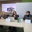 Magdalena Krucz (w środku) opowiedziała dziennikarzom o najbliższych planach Polskiej Organizacji Tu