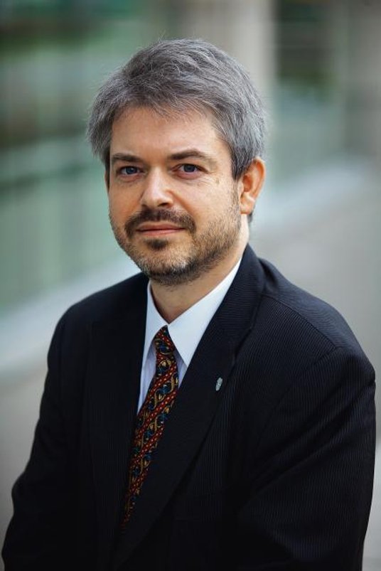 Raimondo Eggink, członek rad nadzorczych.