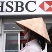 HSBC zwalnia na Zachodzie, zatrudnia na rynkach wschodzących
