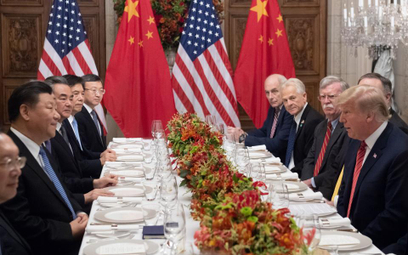USA porozumiały się z Chinami. Cła zawieszone