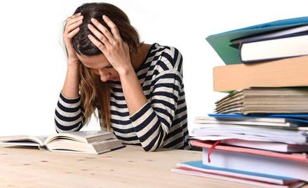 Wpis na Facebooku dowodem na oszustwo studentki