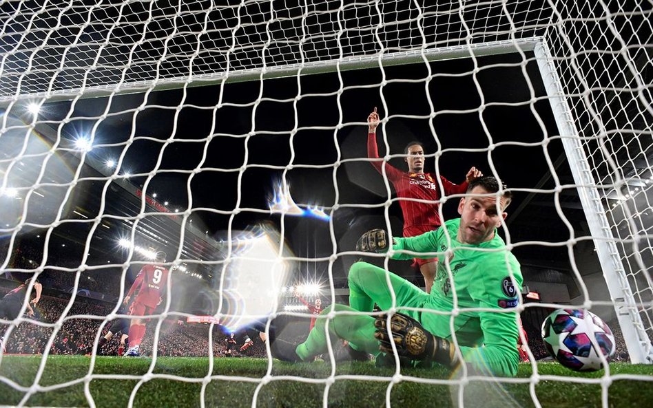 Przy stanie 2:0 dla Liverpoolu bramkę zdobył Marcos Llorente. Po tym ciosie Anglicy się już nie podn