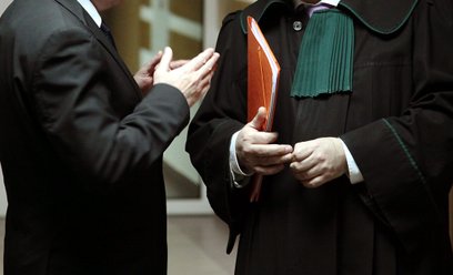Klienci dowiedzieli się o nagraniu, gdy adwokat pozwał ich do sądu o zapłatę wynagrodzenia za trzy m