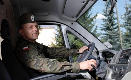 Nowe przepisy o uprawnieniach w wojsku