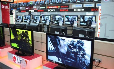 Telewizory 3D tanieją, rośnie sprzedaż