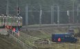 Działania służb przy zniszczonym fragmencie torowiska na trasie Dęblin-Warszawa przy stacji kolejowe