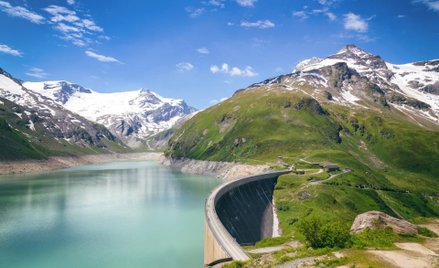 Wodny gigant stanął w Gruzji