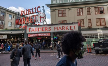 Seattle, stan Waszyngton dzisiaj. Dwa lata temu było pierwszym dużym miastem w USA. w którym pojawił