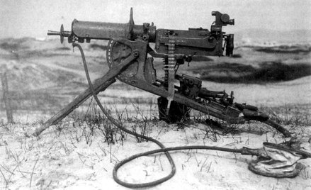 Niemiecki karabin maszynowy MG-08 (domena publiczna)