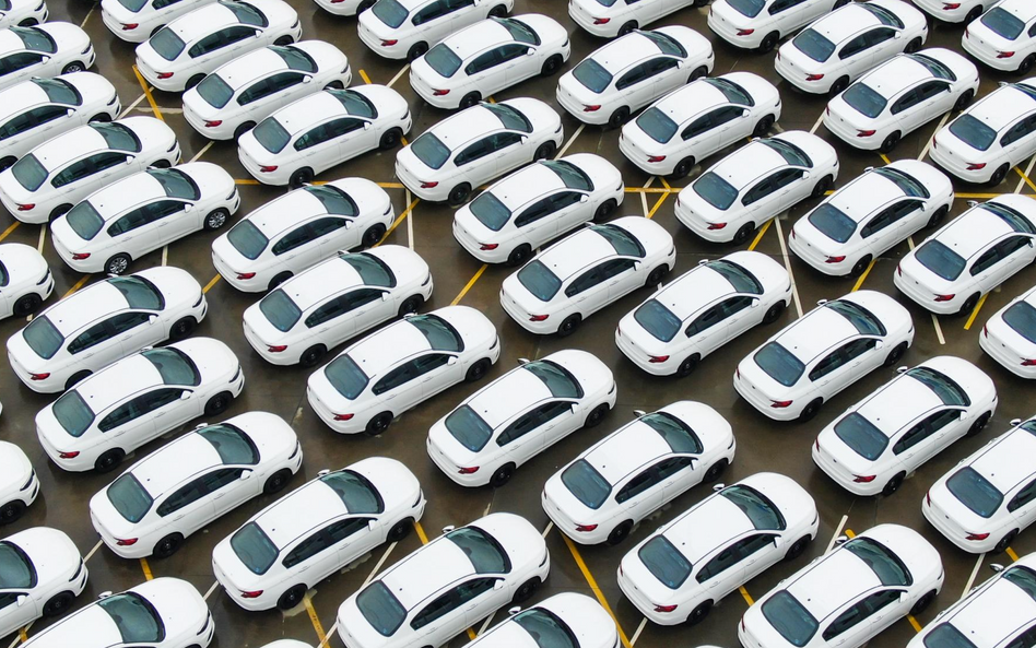 Jedna zbiorcza faktura zamiast tysięcy dokumentów w miesiącu. Mooveno upraszcza rozliczenia flotowe w firmach