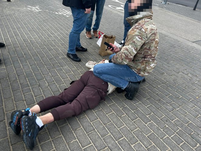 Zatrzymany mężczyzna był kompletnie zaskoczony obrotem spraw. Podczas przeszukania okazało się, że p