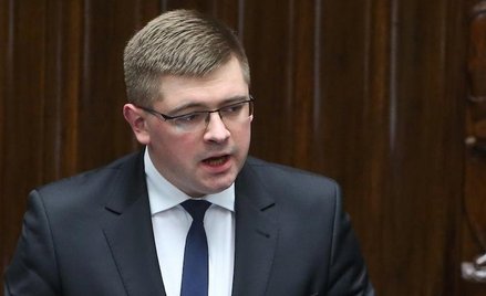 Rzymkowski: Prezes TK zachowuje się skandalicznie