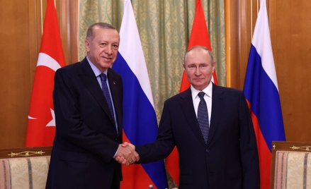 Prezydenci Turcji i Rosji, Recep Tayyip Erdogan i Władimir Putin, fotografia z 5 sierpnia