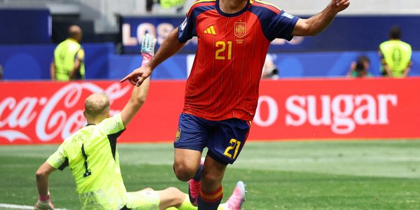 Hiszpania przerwała mundialową klątwę. Czekała na to 16 lat