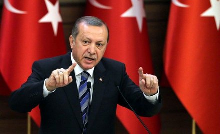 W niemieckiej satyrze prezydent Turcji w roli zoofila i pedofila