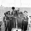 Polska kobieca sztafeta 4x100 m na najwyższym stopniu podium igrzysk w Tokio 1964