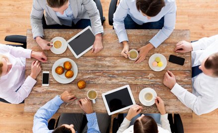 Drobny poczęstunek dla klientów można zaliczyć do kosztów podatkowych