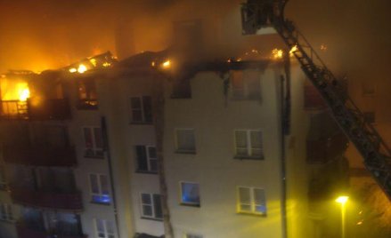 Pożar budynku przy ulicy Sierpowej w Szczecinie.