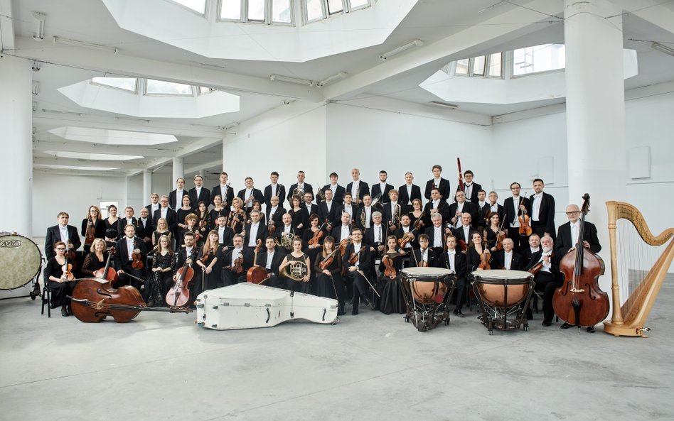 Orkiestra Sinfonia Varsovia wystąpi na tegorocznej odsłonie Festiwalu Warszawska Jesień (fot. materi