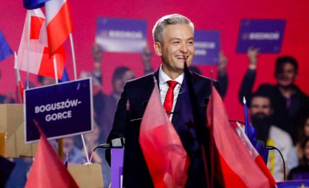"Kluczowe decyzje podejmowane są na randkach Biedronia". Działacz odchodzi z Wiosny