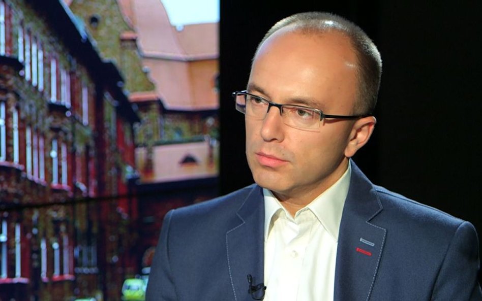 #RZECZoBIZNESIE: Kuba Karliński: Chcemy przywrócić blask starym kamienicom