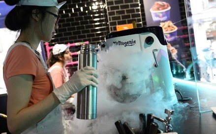 Lodziarnia "moleklularna" Nitrogenie w Paryżu