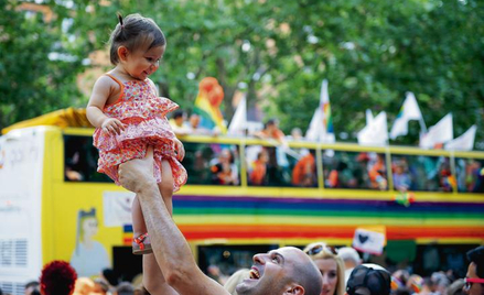 Dumny paratatuś: parada Gay Pride w Madrycie, 5 lipca 2014 r.