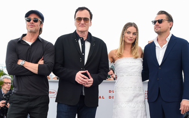 Brad Pitt, Quentin Tarantino, Margot Robbie i Leonardo DiCaprio w ubiegłym roku w Cannes/ Festival d