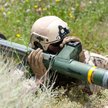Ukraina może liczyć na kolejne dostawy uzbrojenia z państw NATO. Na zdjęciu hiszpański granatnik jed
