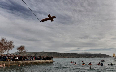 Grecja i Turcja - skok do wody za krzyżem