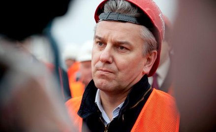 Minister Cezary Grabarczyk "na posterunku"