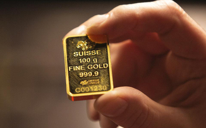 Financial Times: Inwestorzy włożyli 5 mld USD w złoto